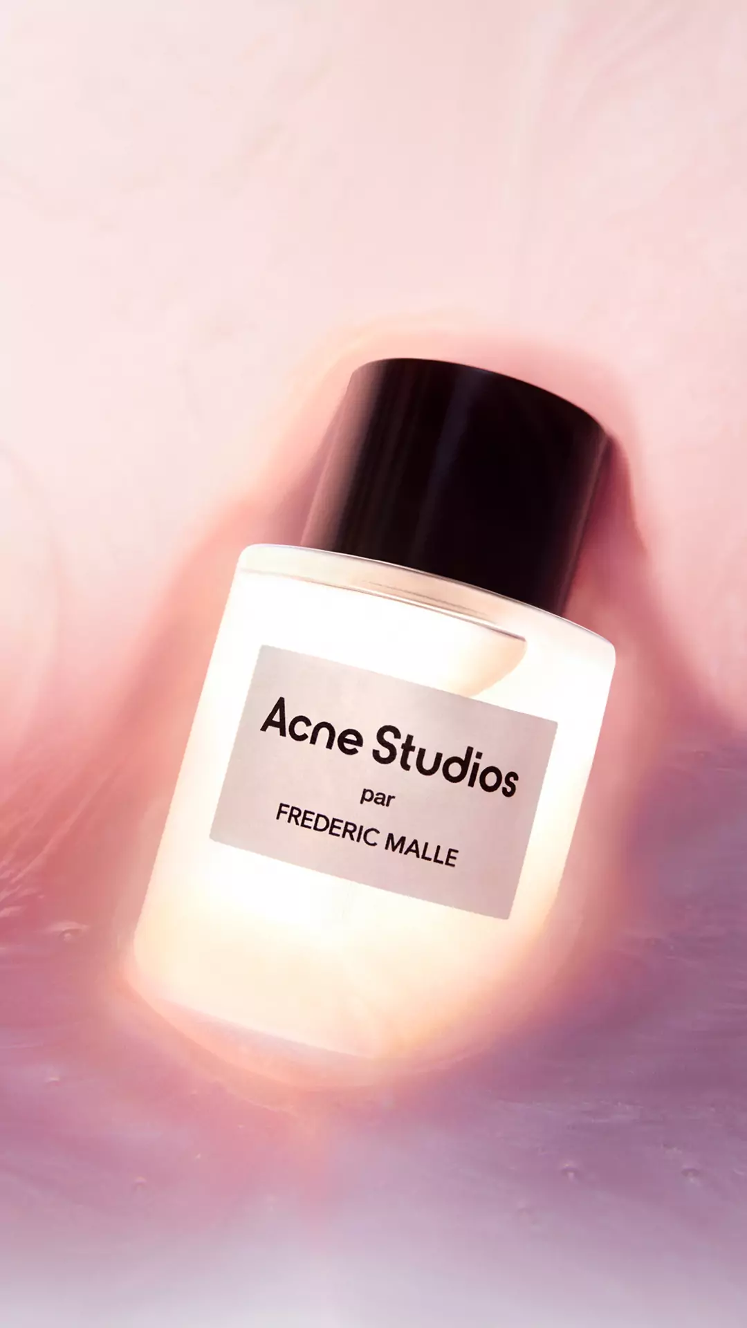 ACNE STUDIOS and FRÉDÉRIC MALLE Launch New Perfume Collaboration